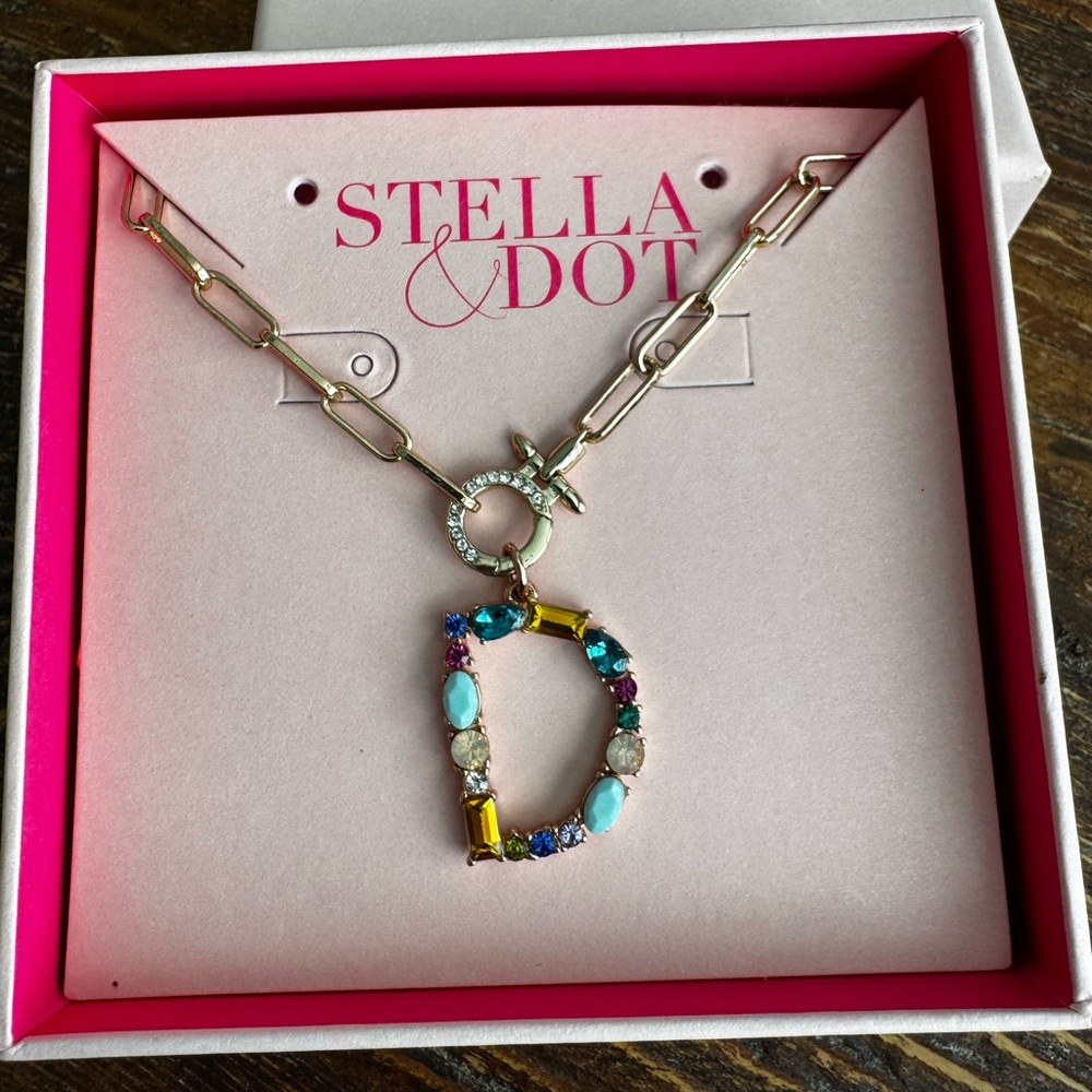 Stella & Dot Delicate Short Charm Keeper Gold Chain with two “D” Initial Charms